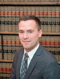 Local Lawyers John E. Roach in Roseville MN